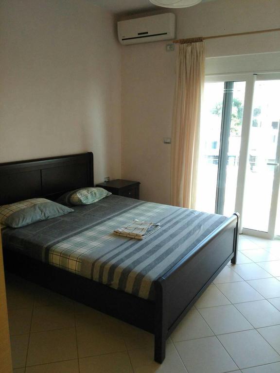 Sofapartments Sarandë Exterior foto